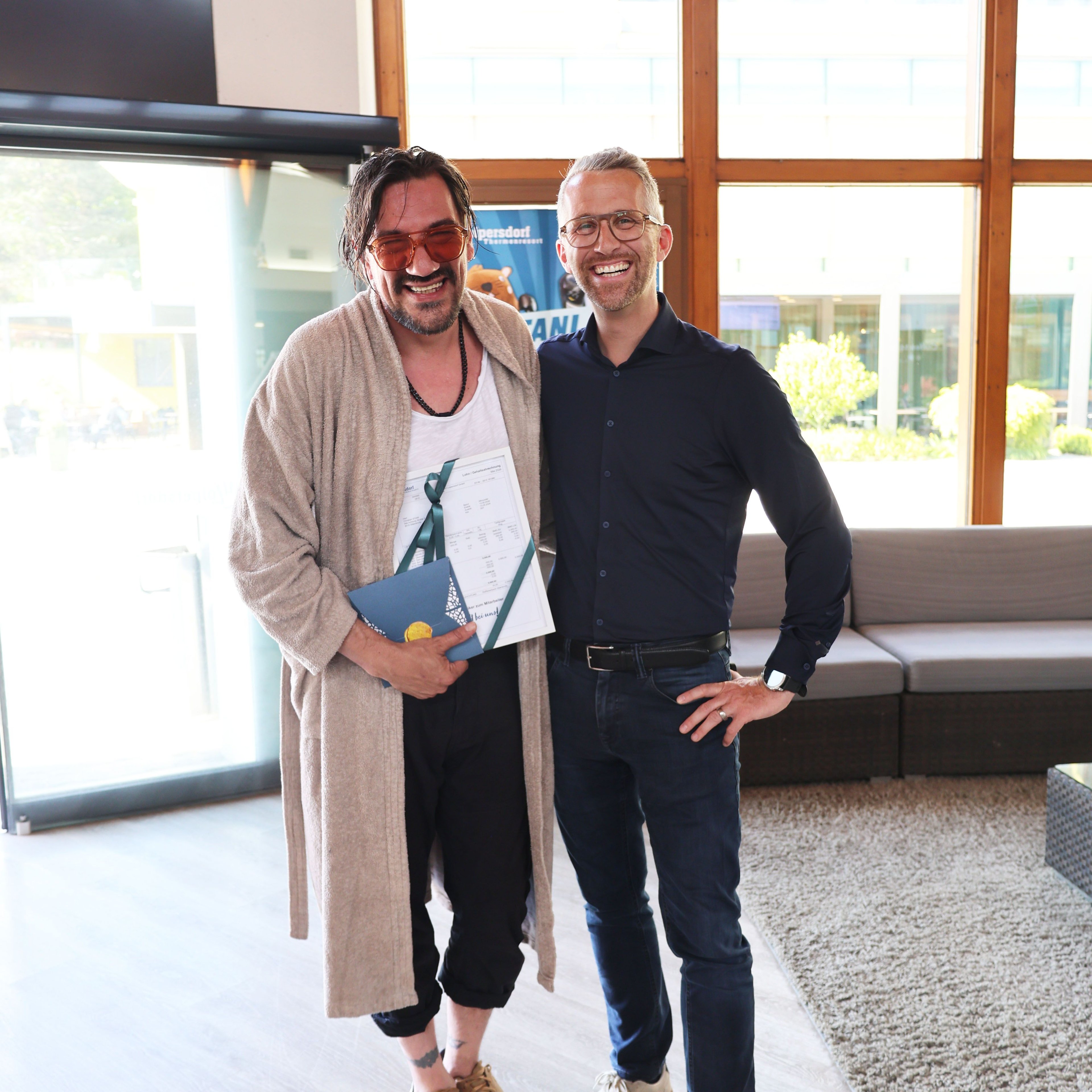 Christian Stani mit Thermen-Geschäftsführer Philip Borckenstein-Quirini