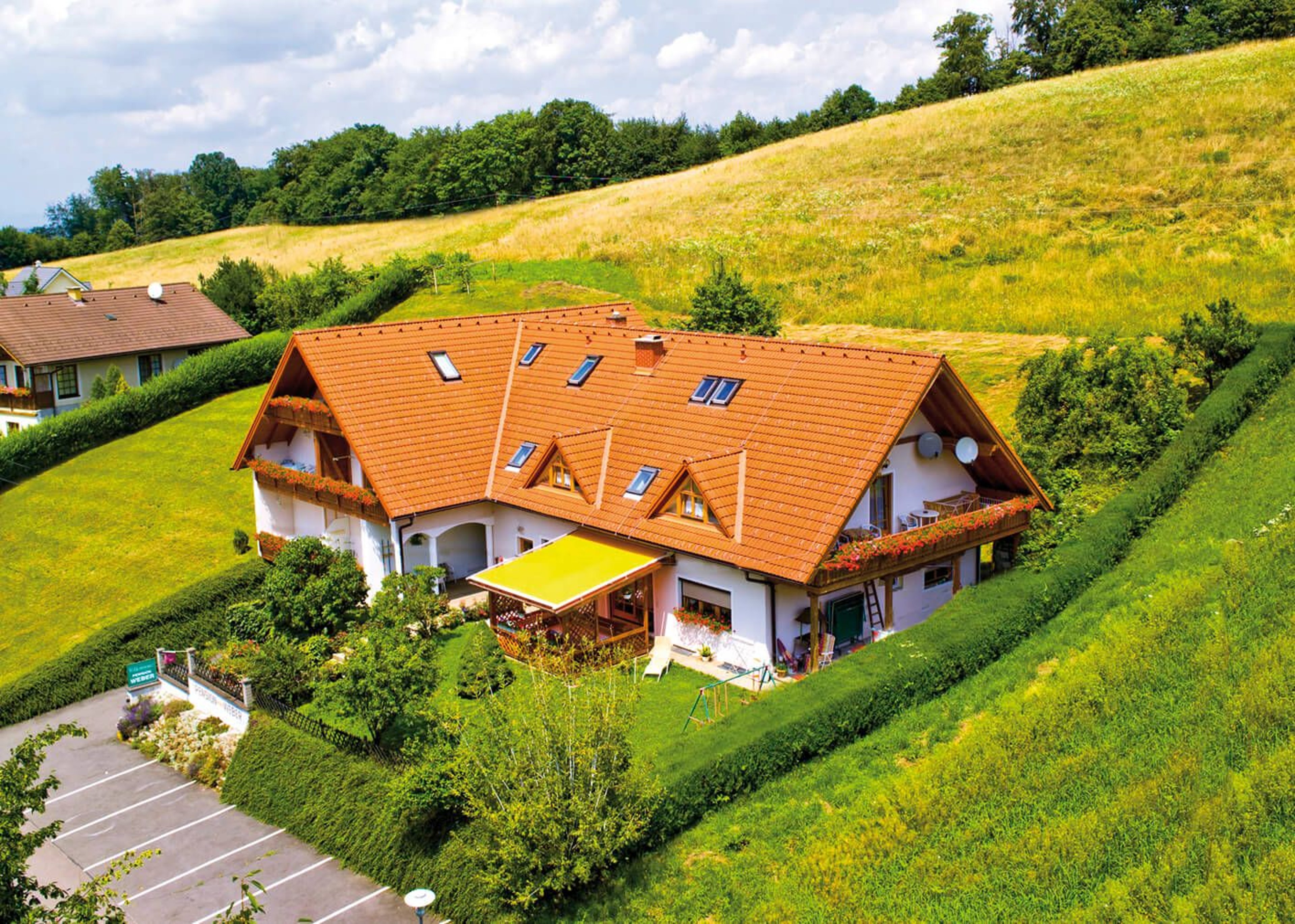 Das Gästehaus Weber von außen.