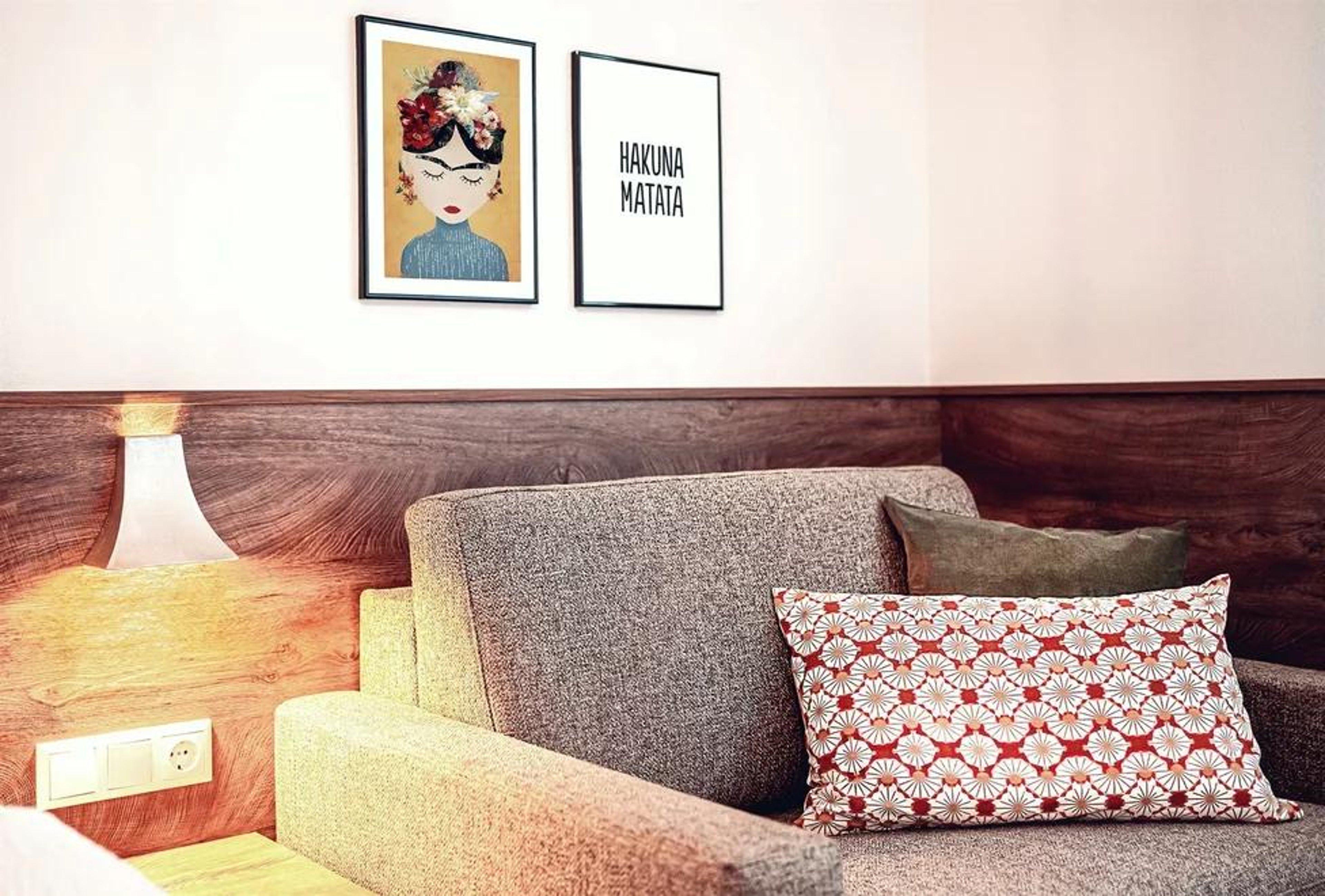 Hotel-Garni Villa Thermale: cozy sitting area double room with balcony