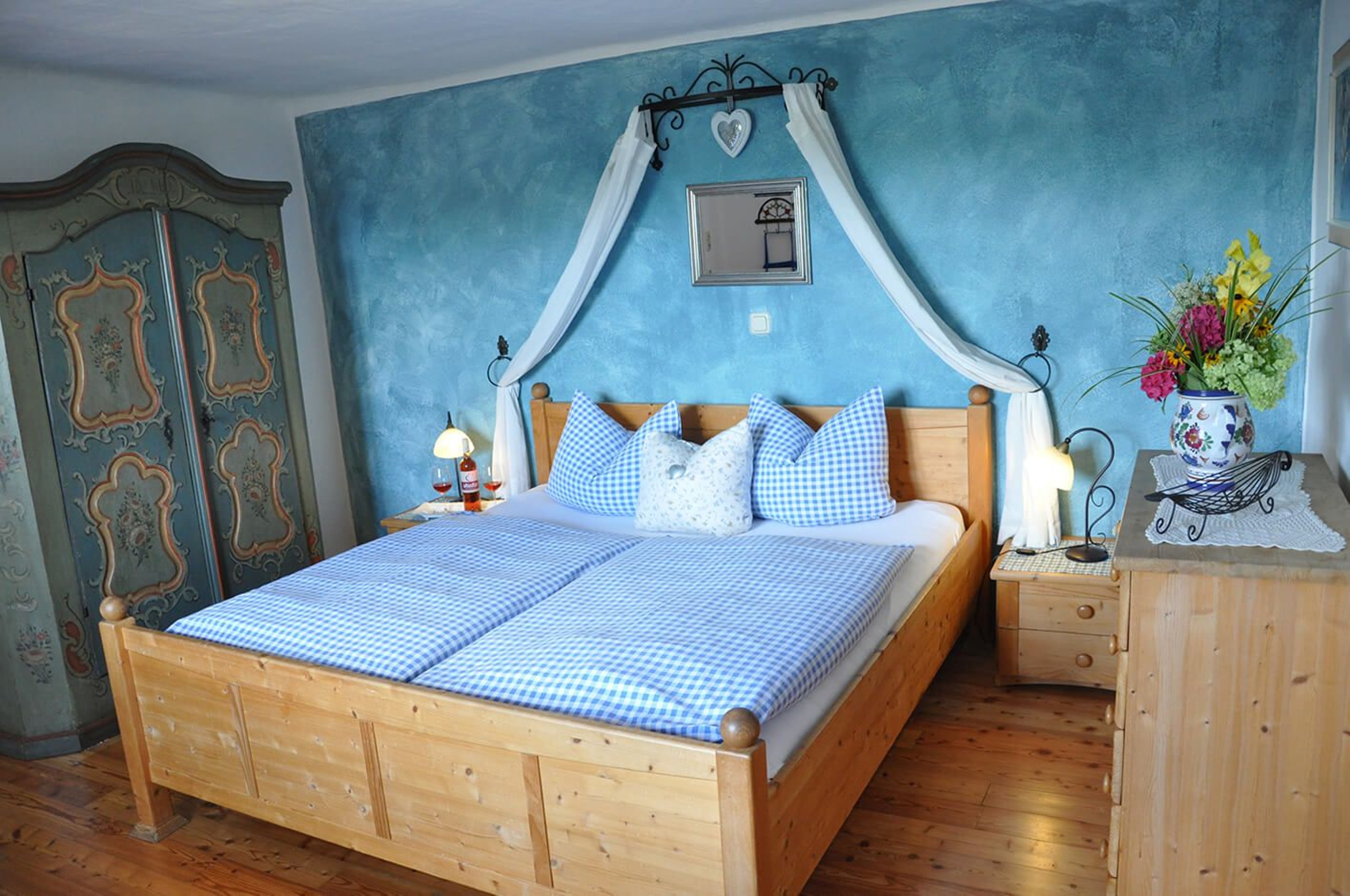 DAs urige Doppelzimmer im Appartment S´Kellerstöckl.