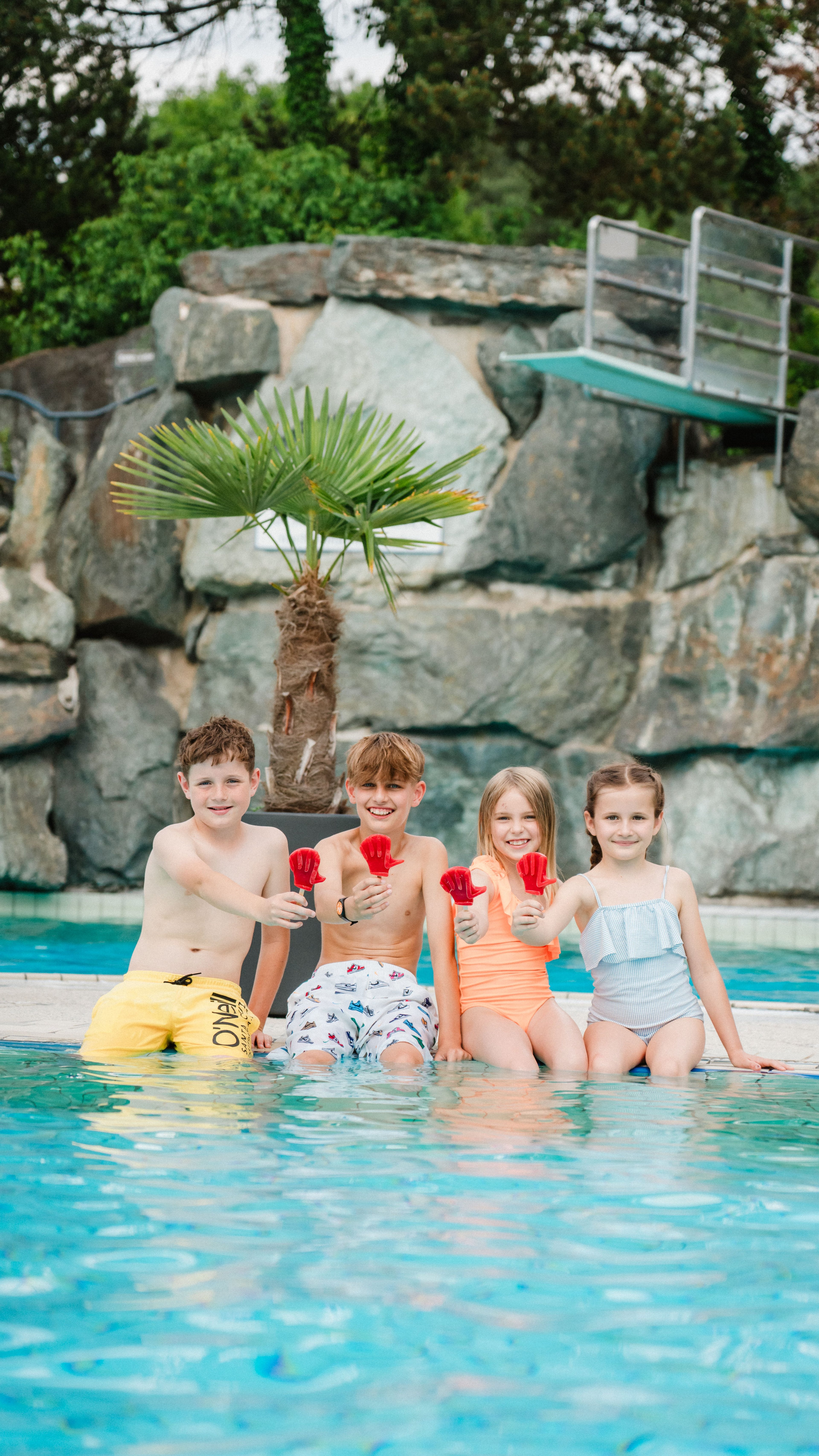 Ice break at the Acapulco pool