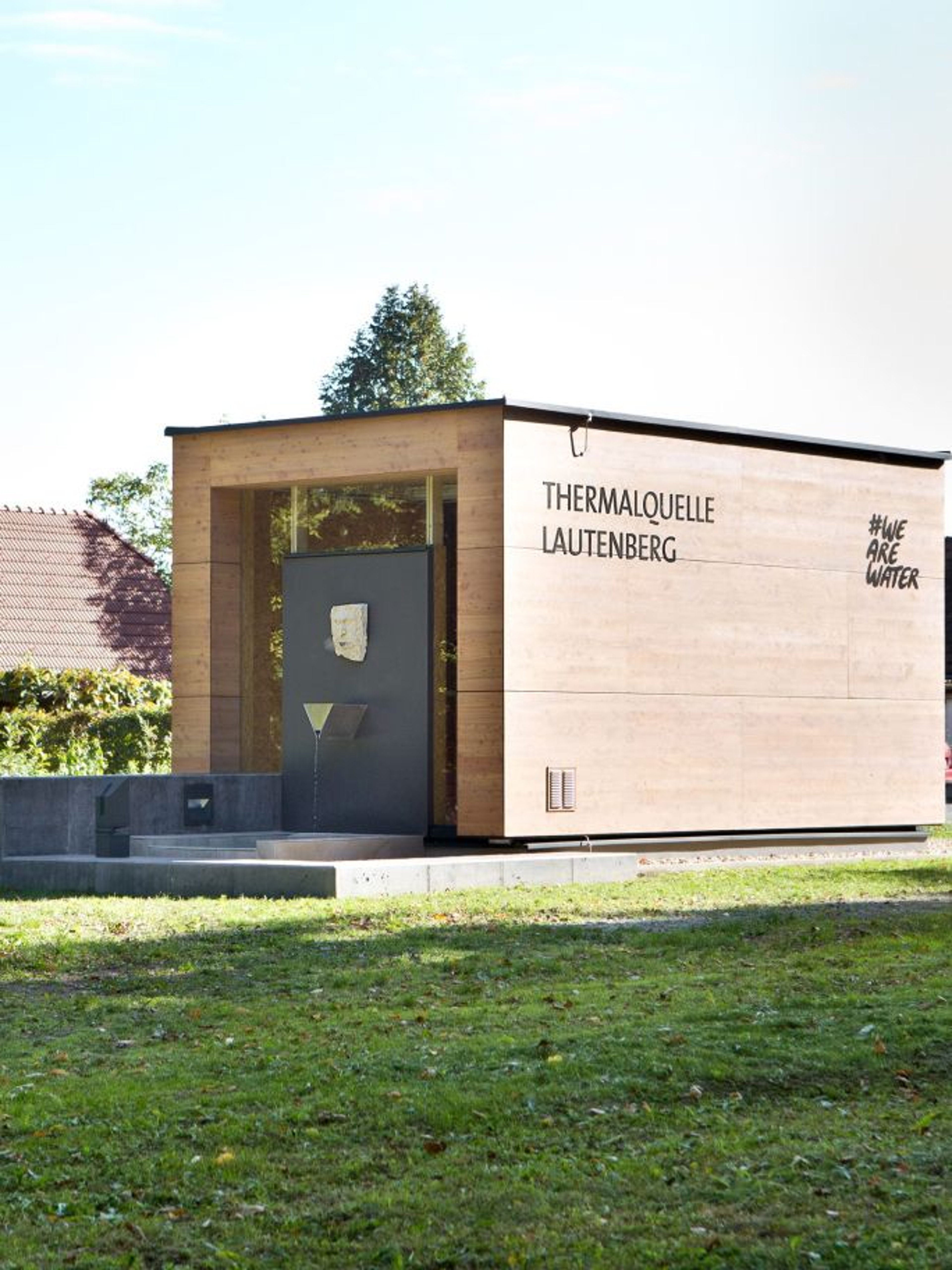 Das Gebäude der Quelle Lautenberg in Bad Loipersdorf.