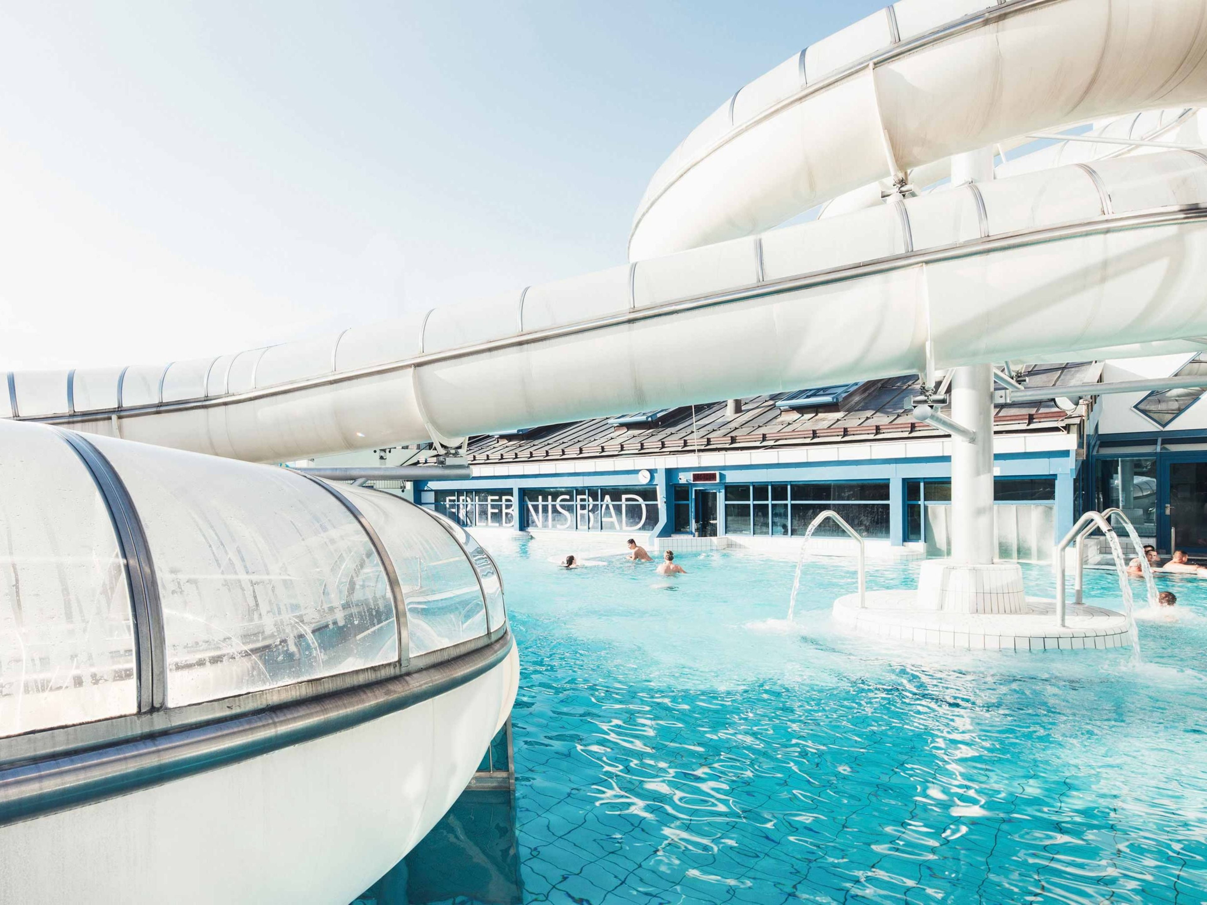 The panorama slide in the thermal spa and adventure pool at the Loipersdorf thermal spa resort.