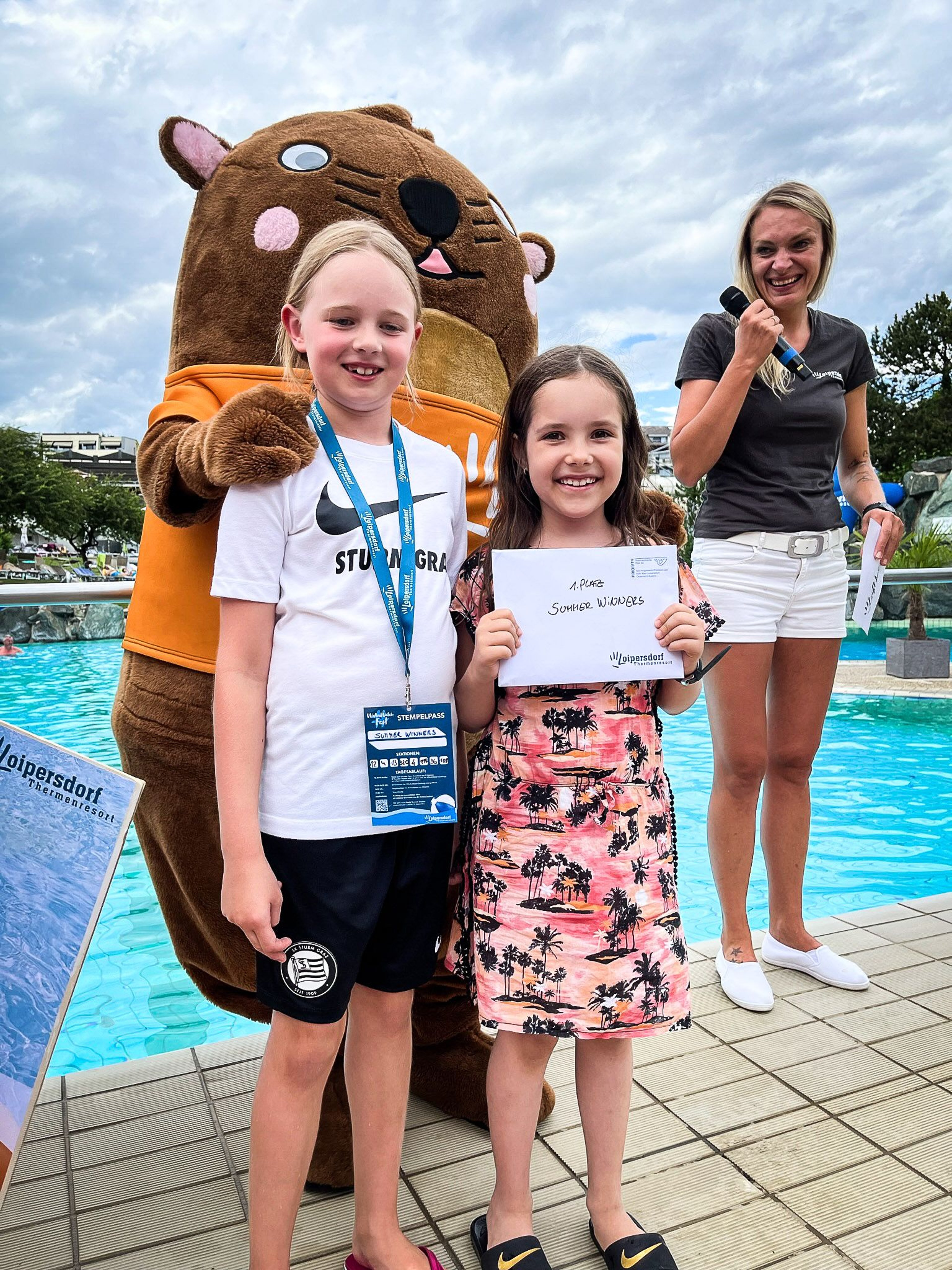 Otto with the winners of the WeAreWater Challenge