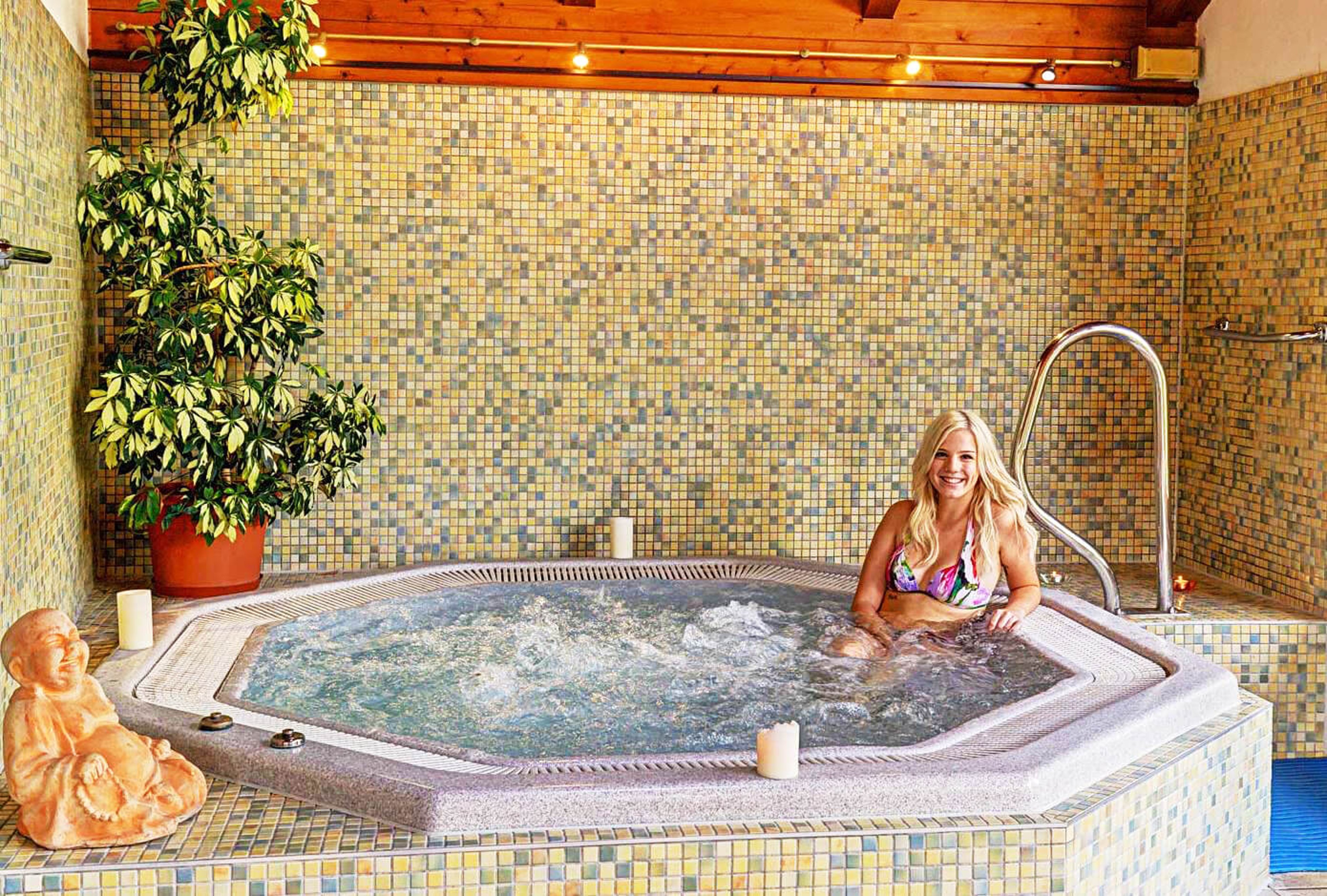 A lady in the whirlpool at Vital Hotel Krainz.