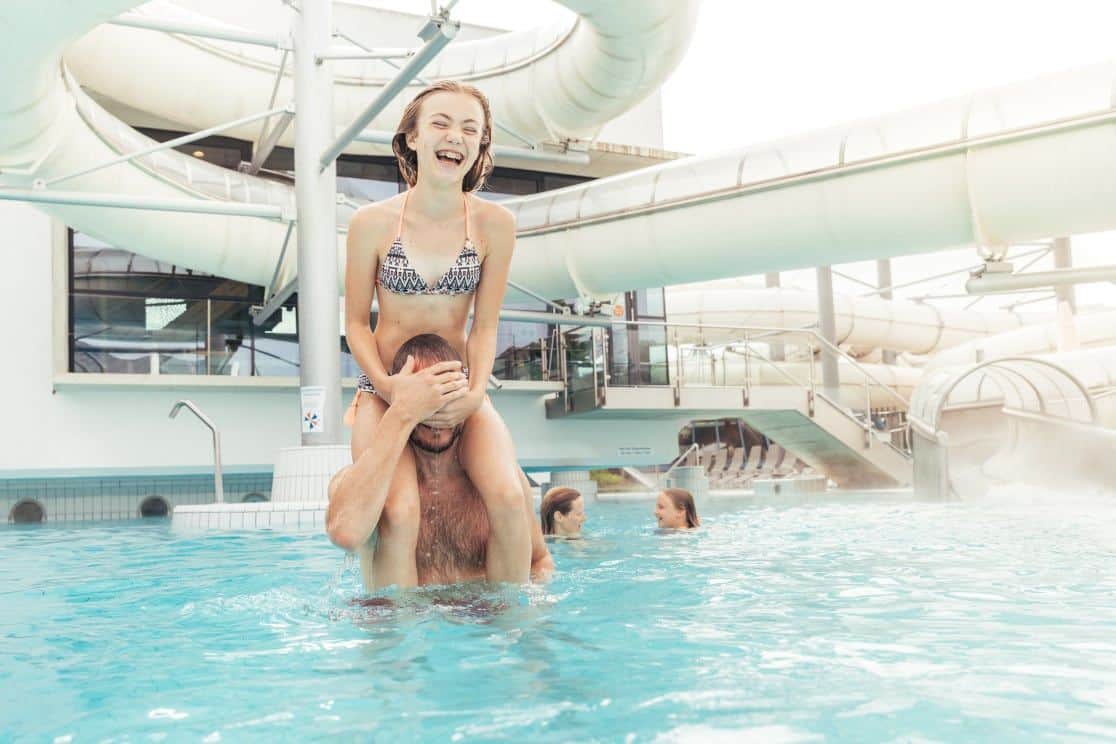 Aussenbecken des Erlebnisbades