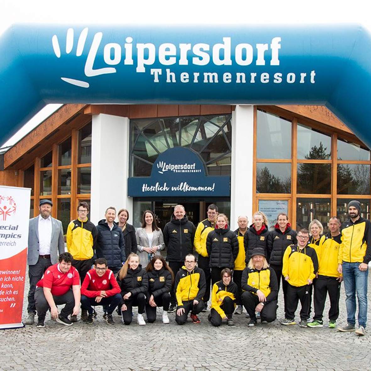 The FSK Special Olympics group in front of the main entrance to the Loipersdorf thermal spa resort
