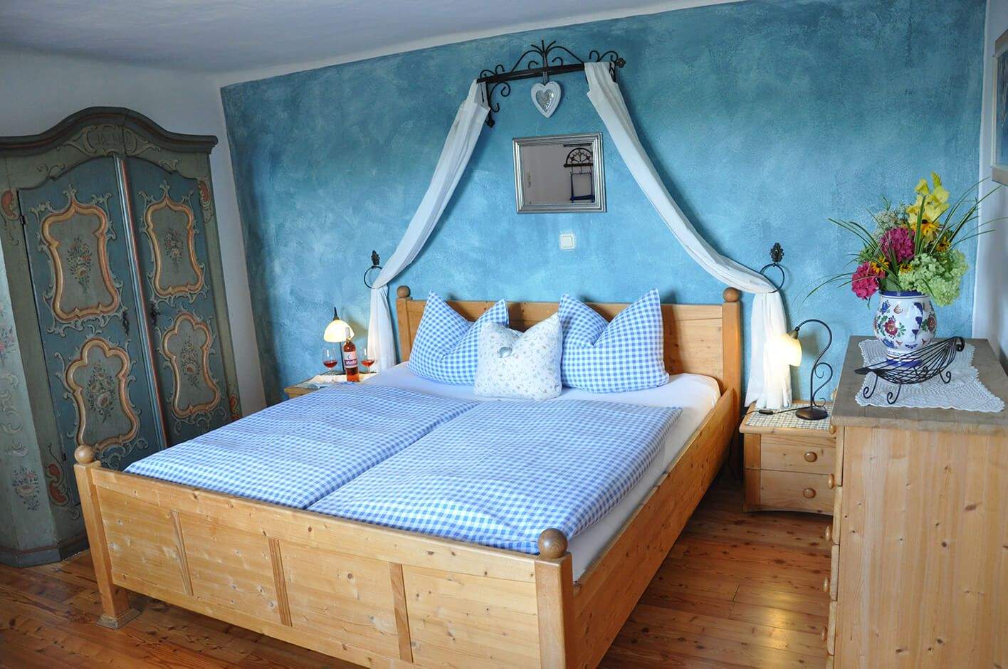 DAs urige Doppelzimmer im Appartment S´Kellerstöckl.