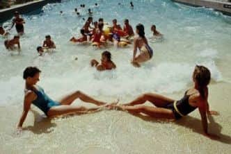 Das Wellenbad im Thermenresort Loipersdorf in den achtziger Jahren.